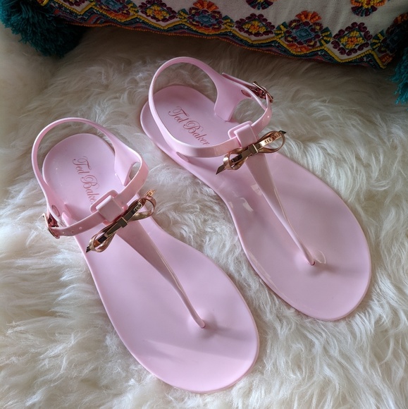 Ted Baker Shoes - Ted Baker 8 pink jelly sandals rose gold bow NWOT